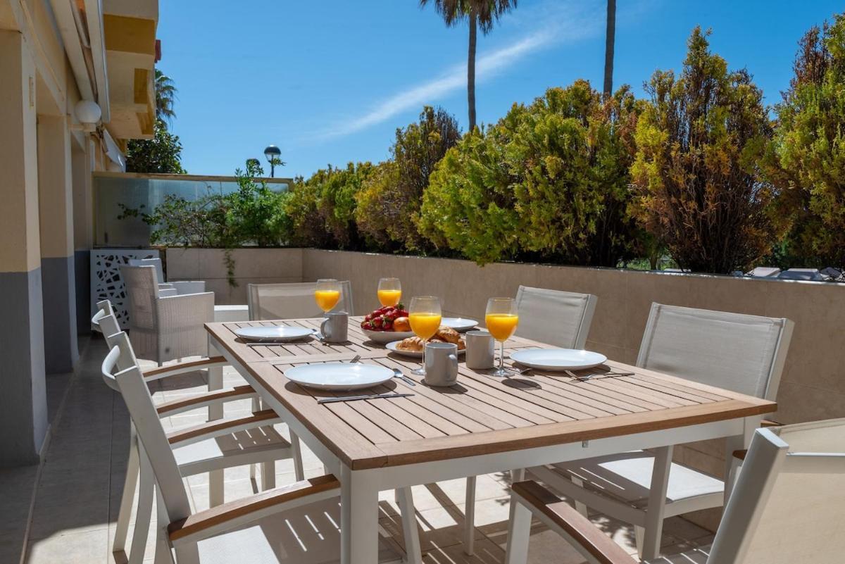 Apartment Oleholidays 805 Romana Frente Al Mar