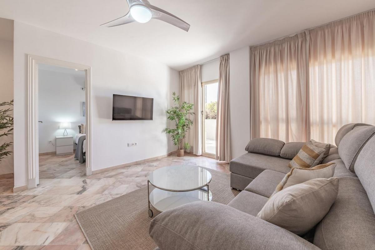 Apartment Oleholidays 805 Romana Frente Al Mar *