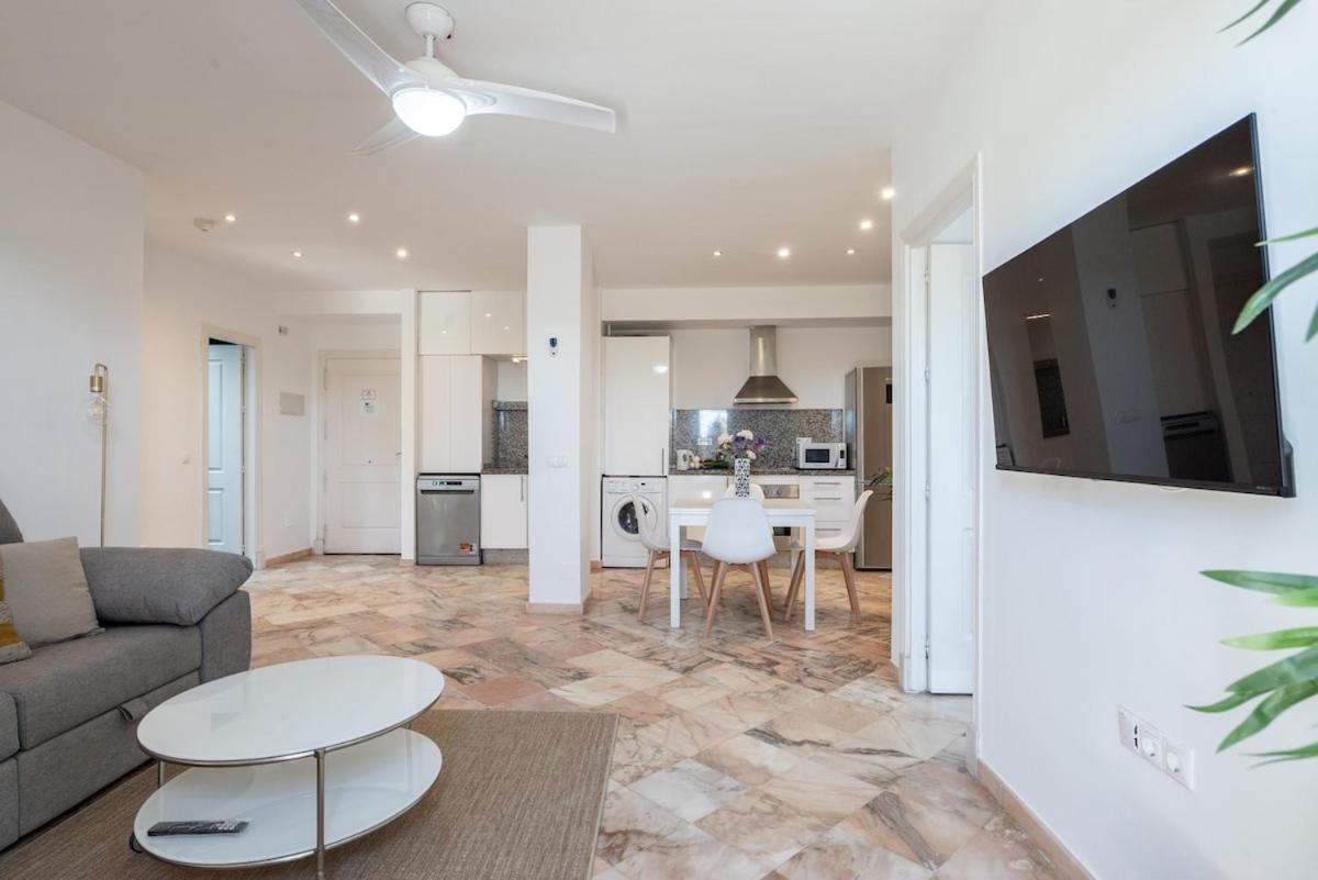 Oleholidays 805 Romana Frente Al Mar Apartment Marbella
