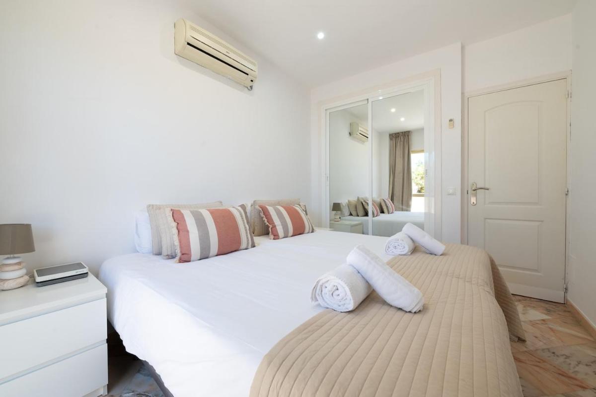 Oleholidays 805 Romana Frente Al Mar Marbella